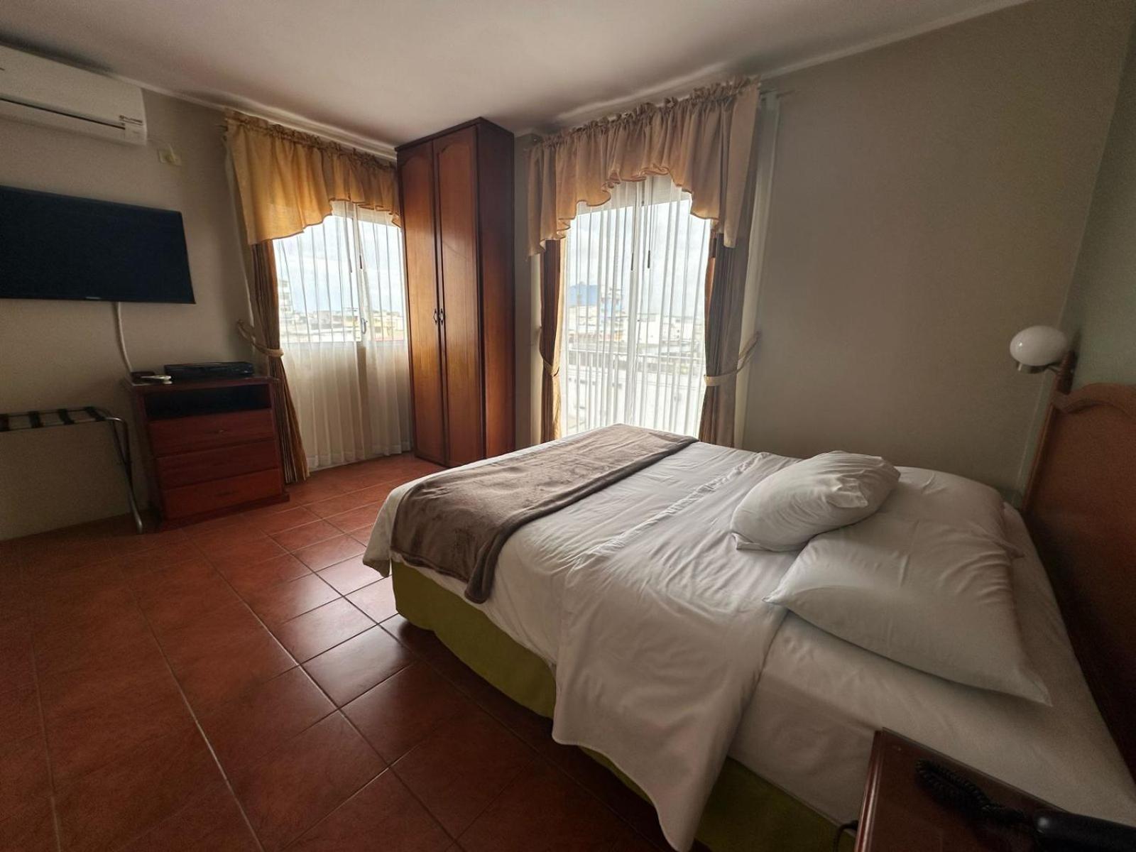 Grand Hotel Americano Machala Eksteriør billede